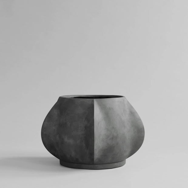 ARKET PLANT POT MEDIO DARK GREY