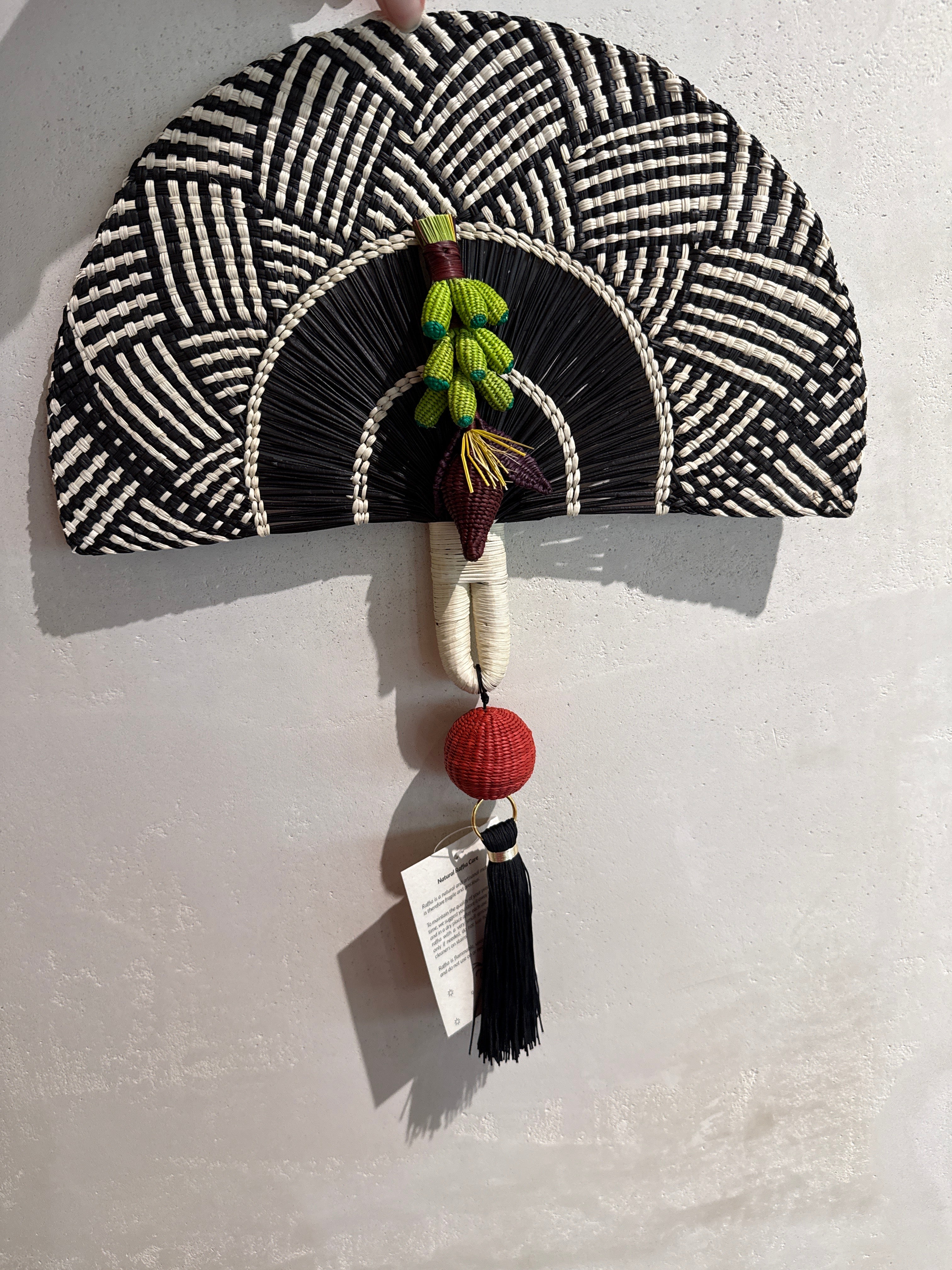 TROPICAL FAN