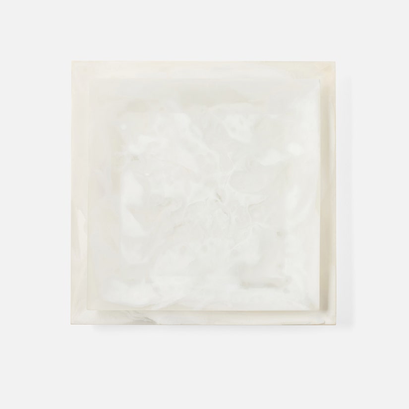 OLENA - WHITE SWIRLED RECTANGULAR SERVING TRAY RESIN
