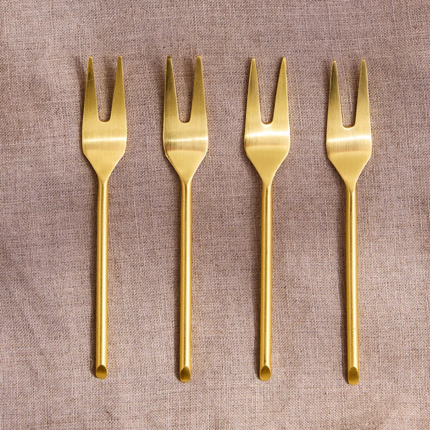 THIN GOLD SMALL FORKS, SET OF 4
