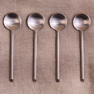 THIN STAINLESS SMALL SPOONS, SET OF 4