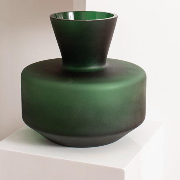 SANFORD VASE 10X10"