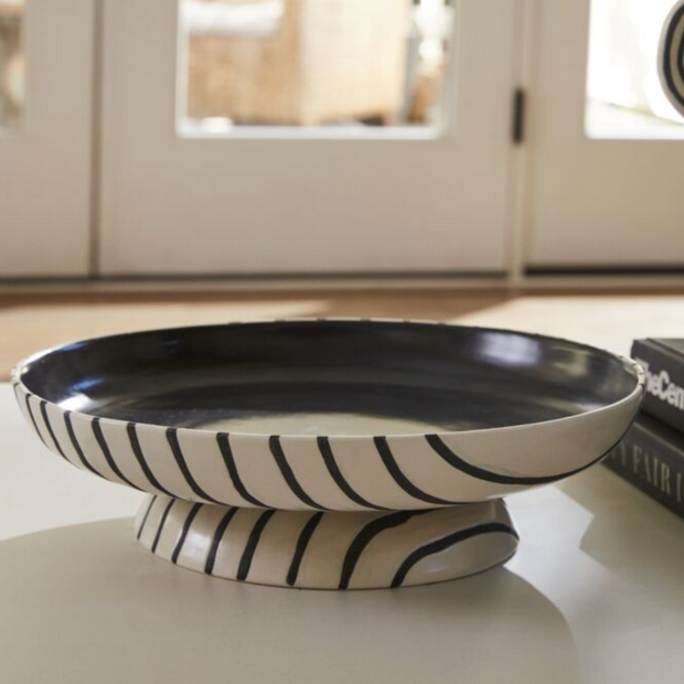 CONTOUR FOOTED BOWL 14X3.75"