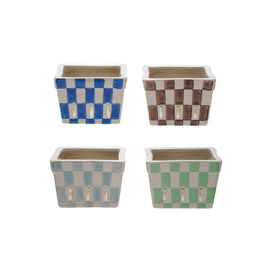 HAND - PAINTED STONEWARE BERRY BASKET WITH CHECK PATTERN - 4 COLORS